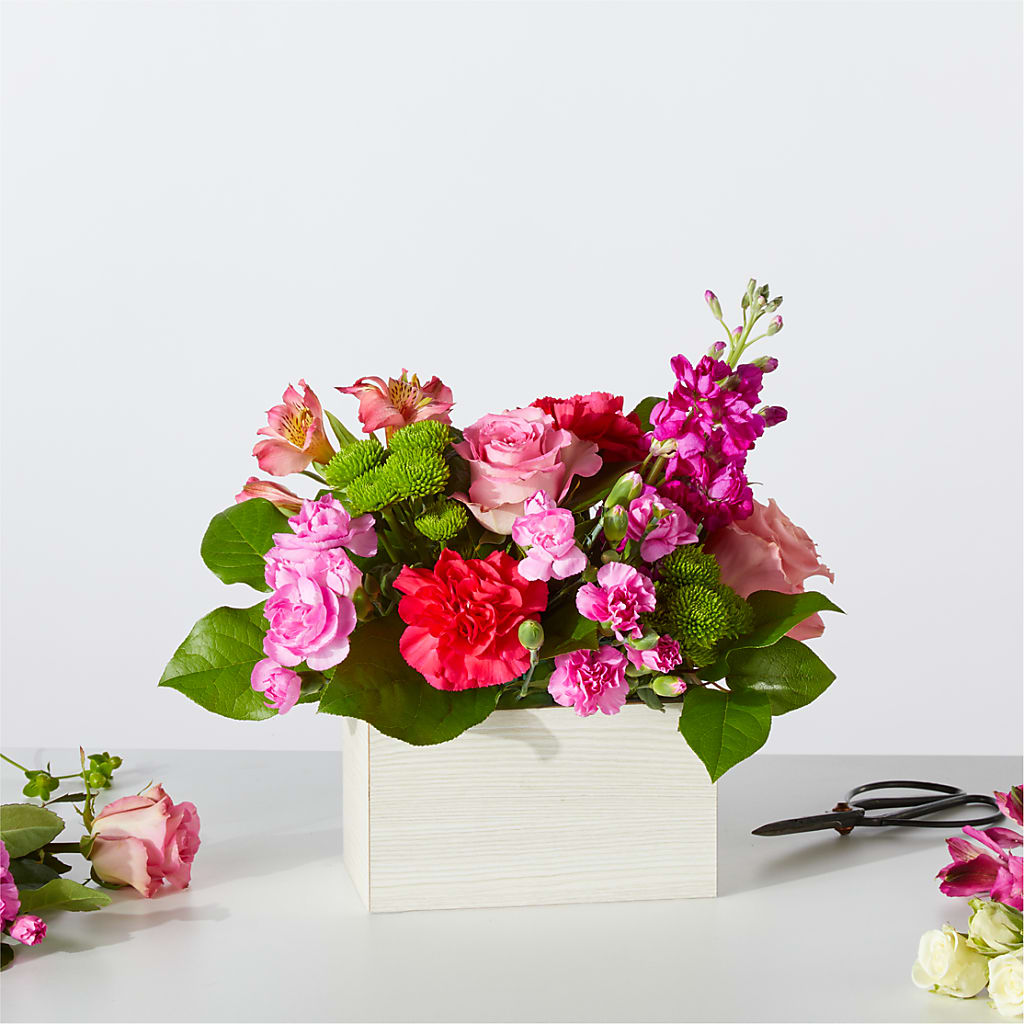 Sweetberry Box – A Florist Original – DANIELLE'S FLORIST, Rockaway Park NY