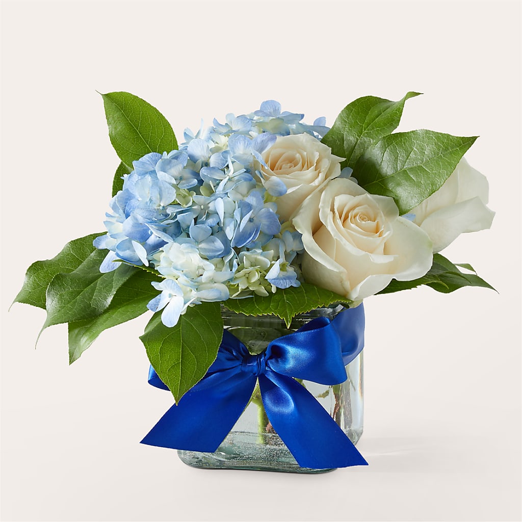 Sky Blue Delight Bouquet – DANIELLE'S FLORIST, Rockaway Park NY