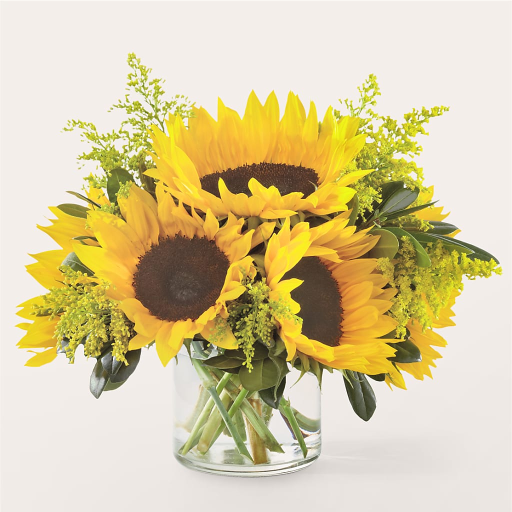 Beaming Sunflower Bouquet – DANIELLE'S FLORIST, Rockaway Park NY