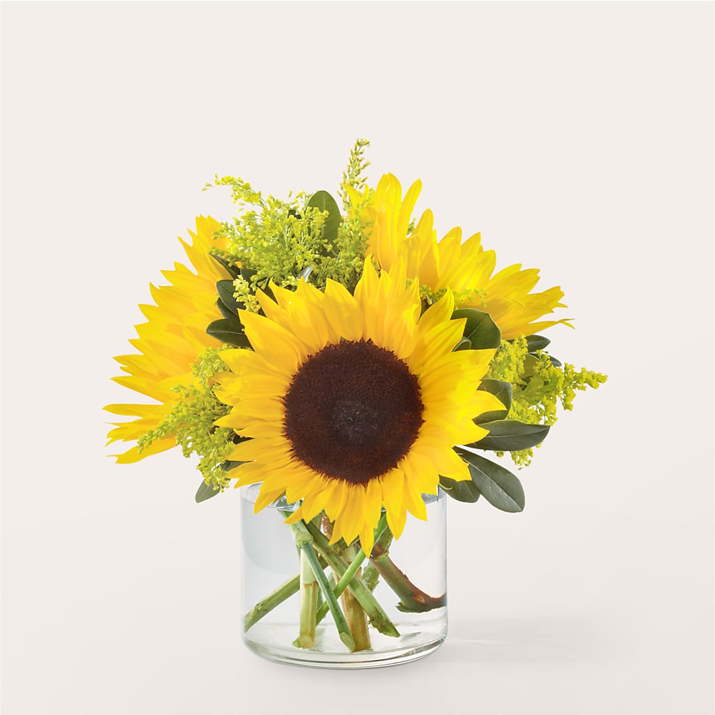 Beaming Sunflower Bouquet – DANIELLE'S FLORIST, Rockaway Park NY
