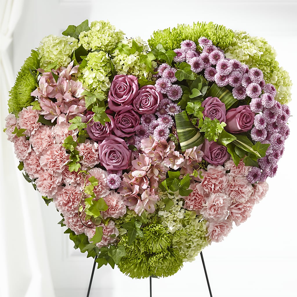 Heartwarming Standing Heart – DANIELLE'S FLORIST, Rockaway Park NY
