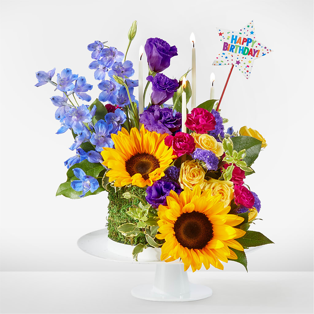 Star of the Day Floral Cake – DANIELLE'S FLORIST, Rockaway Park NY