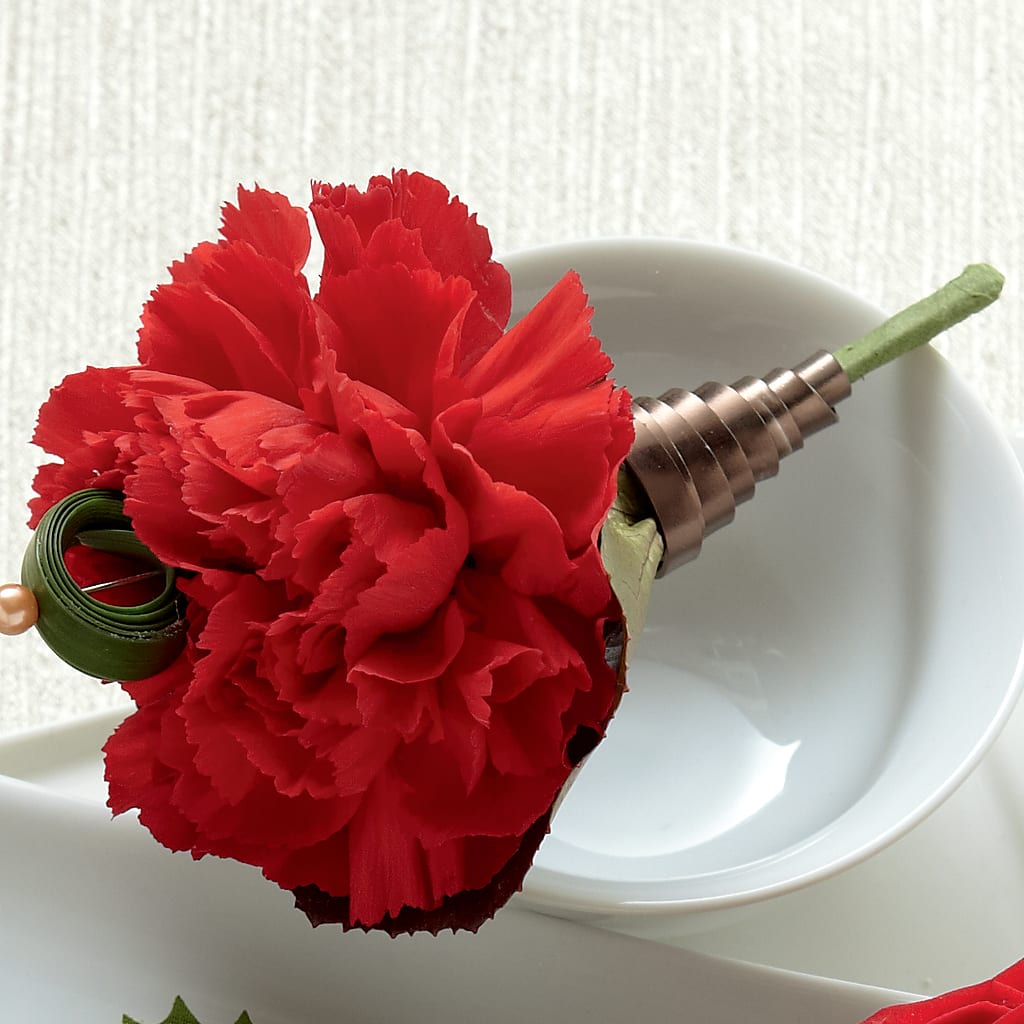 Red Carnation Boutonniere – DANIELLE'S FLORIST, Rockaway Park NY