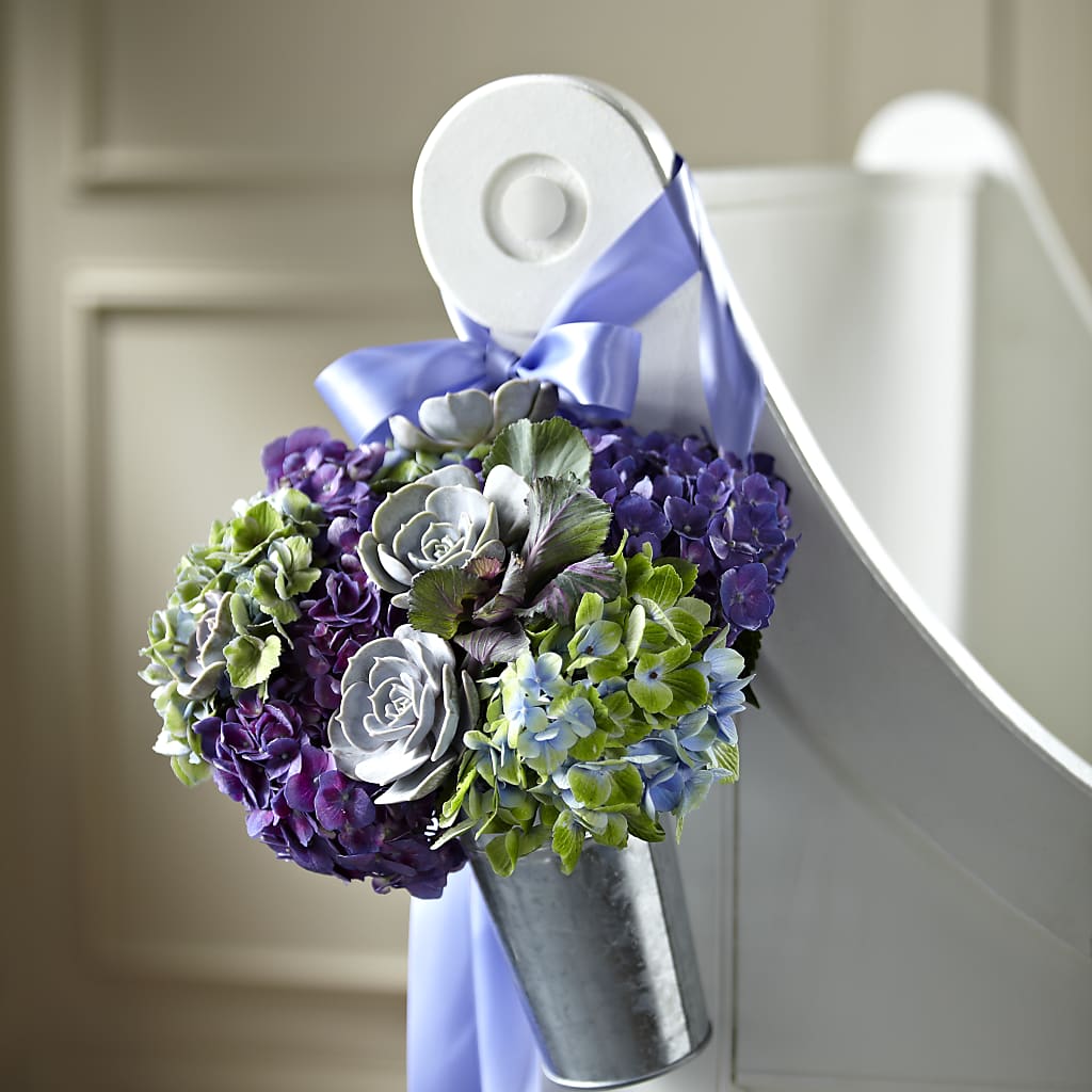 Declaration Pew Décor – DANIELLE'S FLORIST, Rockaway Park NY