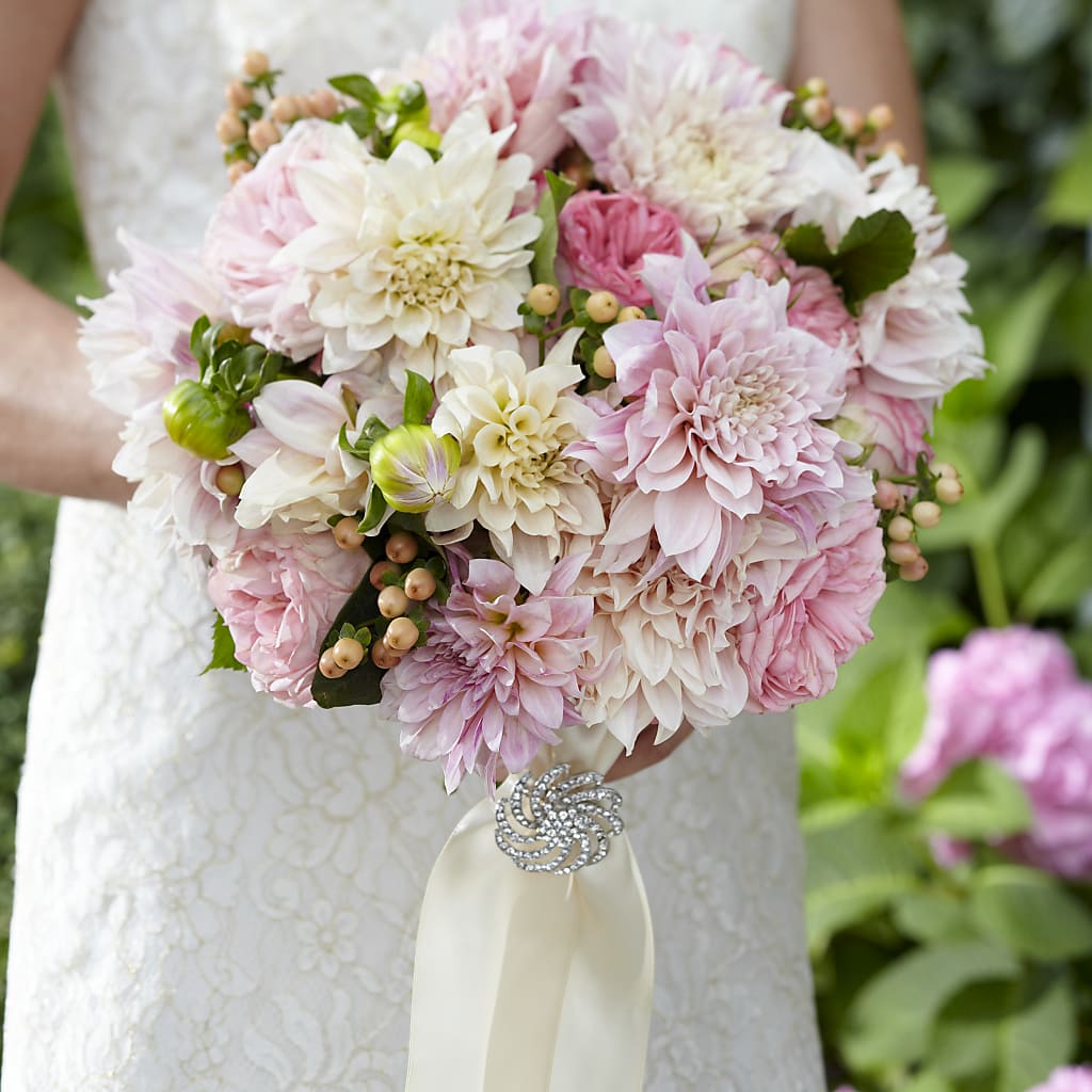 Heart's Promise Bouquet – DANIELLE'S FLORIST, Rockaway Park NY
