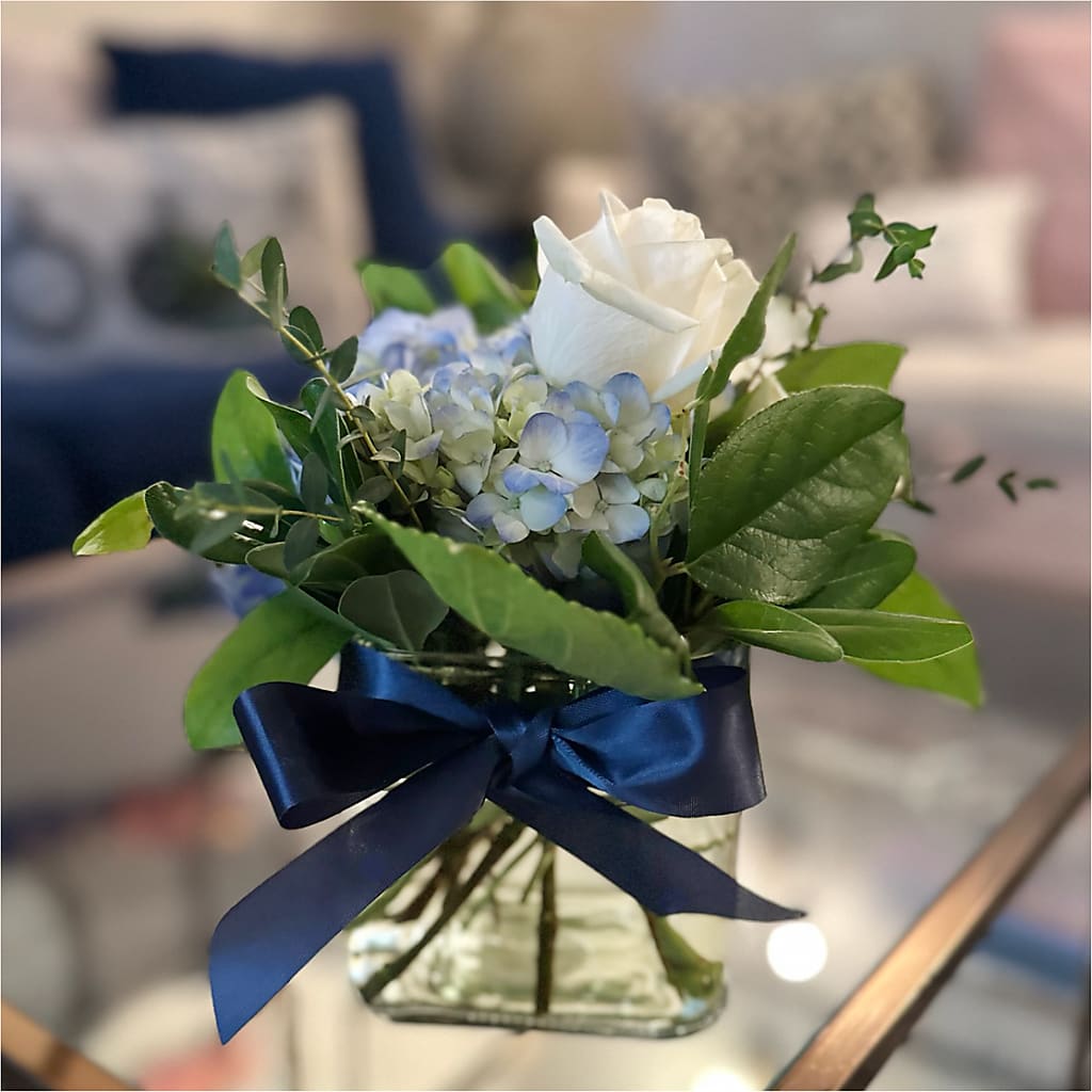 Sky Blue Delight Bouquet – DANIELLE'S FLORIST, Rockaway Park NY