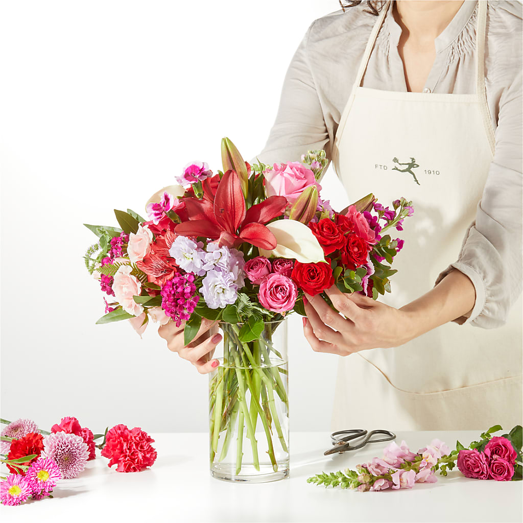 Swooning Over You - A Luxury Florist Original – DANIELLE'S FLORIST, Rockaway Park NY