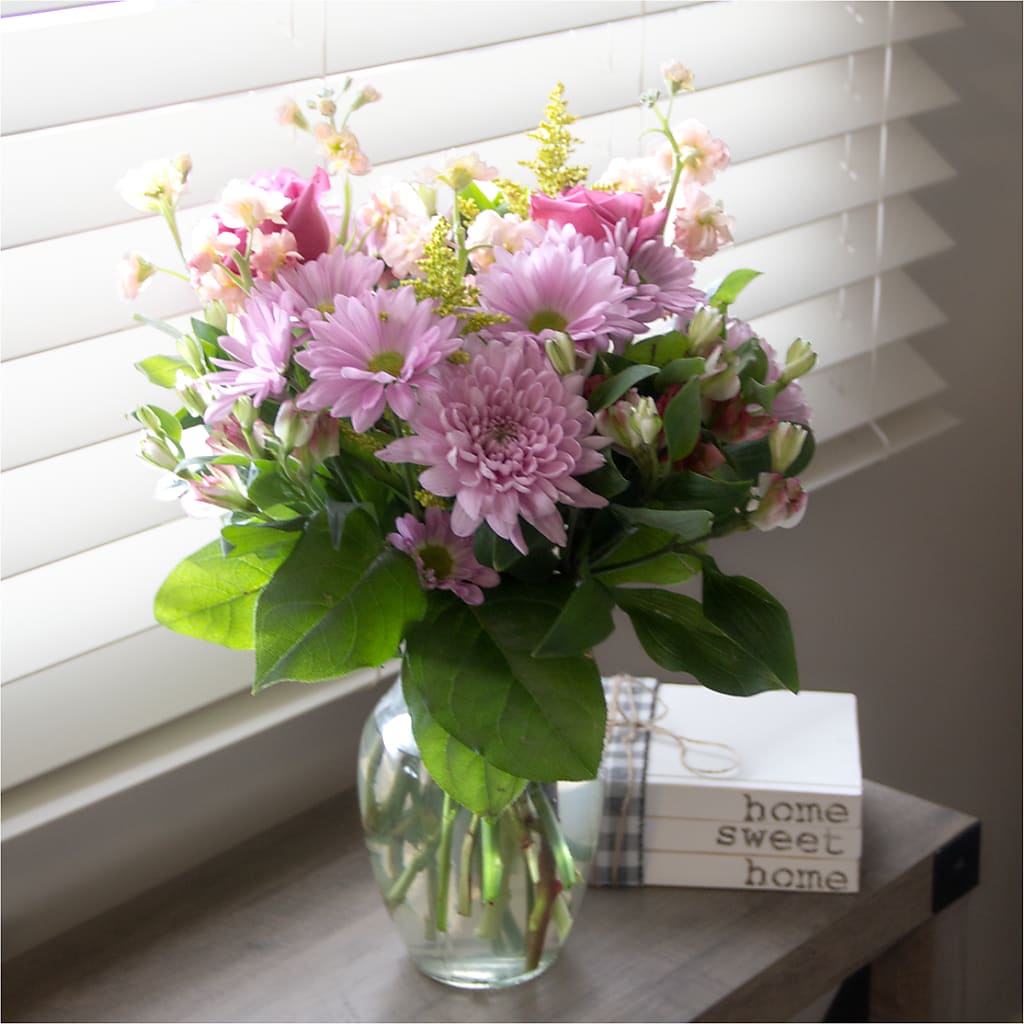 Pastel Tradition - A Florist Original – DANIELLE'S FLORIST, Rockaway Park NY