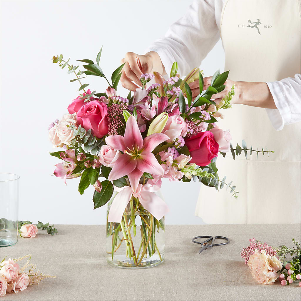 Pink Ribbon - A Florist Original – DANIELLE'S FLORIST, Rockaway Park NY