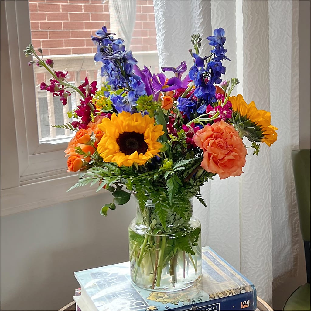 Rays of Life Bouquet – DANIELLE'S FLORIST, Rockaway Park NY