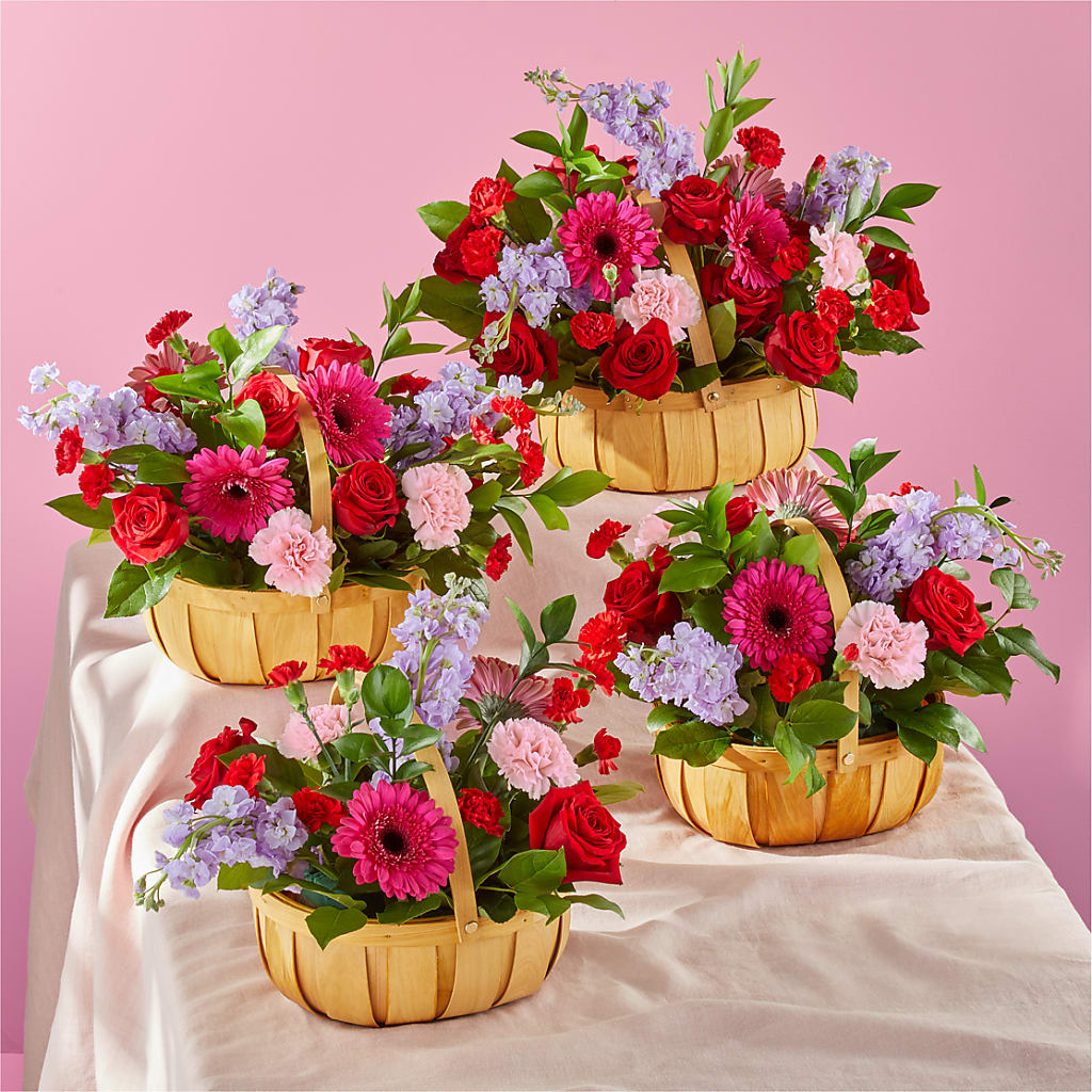 Pink Picnic Basket – DANIELLE'S FLORIST, Rockaway Park NY