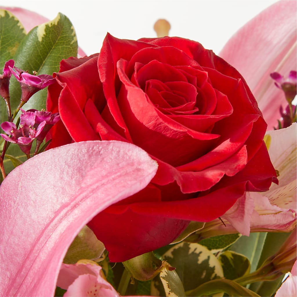 Lucky in Love Bouquet – DANIELLE'S FLORIST, Rockaway Park NY