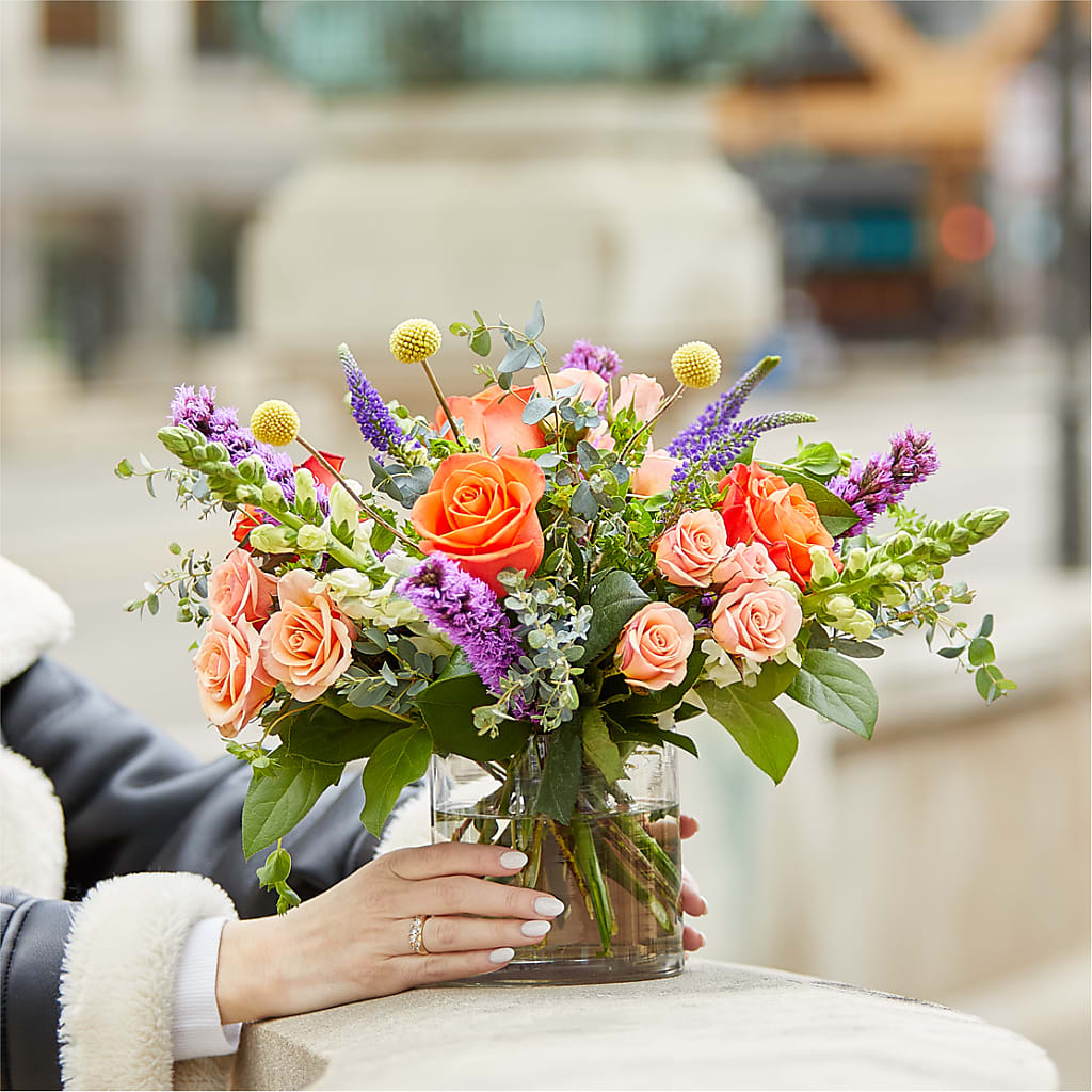 The Standout Bouquet – DANIELLE'S FLORIST, Rockaway Park NY