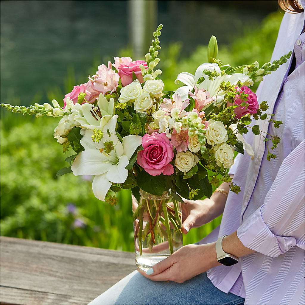 Fondly Bouquet – DANIELLE'S FLORIST, Rockaway Park NY