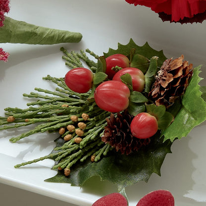 Red Berry Boutonniere – DANIELLE'S FLORIST, Rockaway Park NY